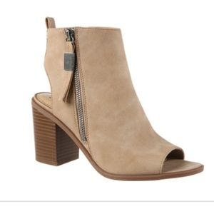NWOT CIRCUS SAM EDELMAN KAMMI PEEP TOE BOOTIE